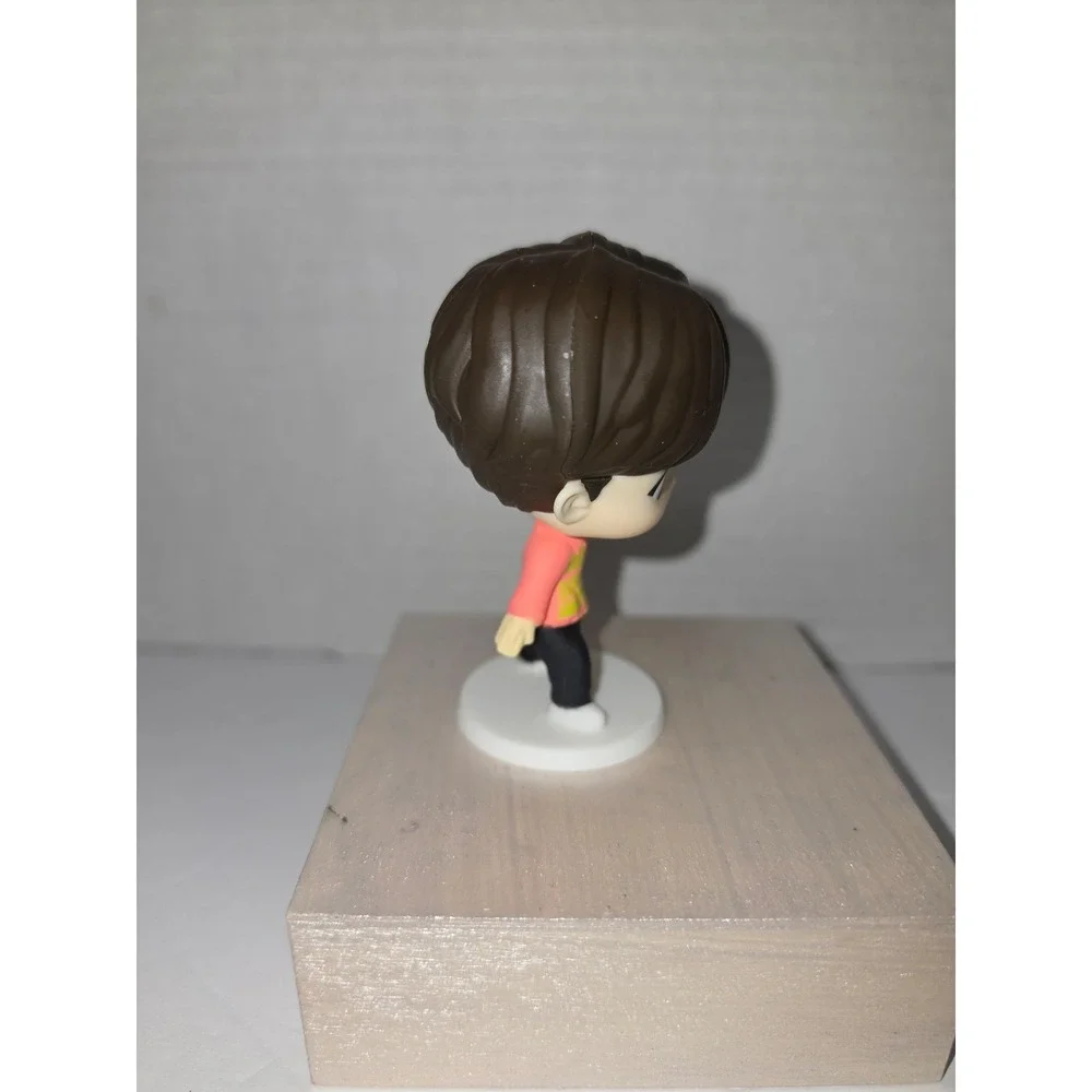 McDonald's TinyTAN x BTS 2025 Happy Meal‎ Toy featuring  SUGA Throwback